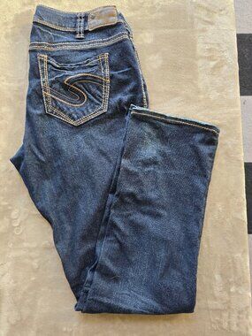 Silver jeans SUKI mid straight size 16/L34